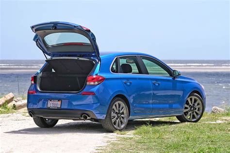The 2018 hyundai elantra gt hatchback is available in base and sport trim levels. 2018 Hyundai Elantra GT Sport Hatchback Review