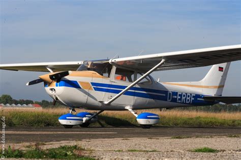 Mit mehr als 43.000 ausgelieferten flugzeugen ist. Flugzeuge - Red Baron Flying Club e.V.
