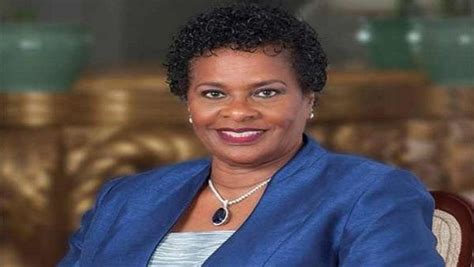 Sandra Mason Es Electa Como La Primera Presidenta De Barbados