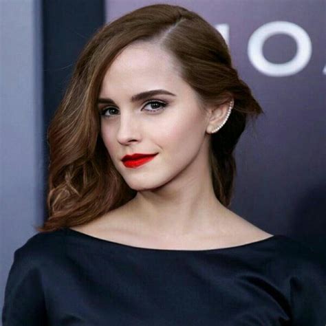 It should be mostly original work, and images used should be respectful of emma's privacy. Emma Watson Net Worth 2020: Biography, Income, Movies, Quotes