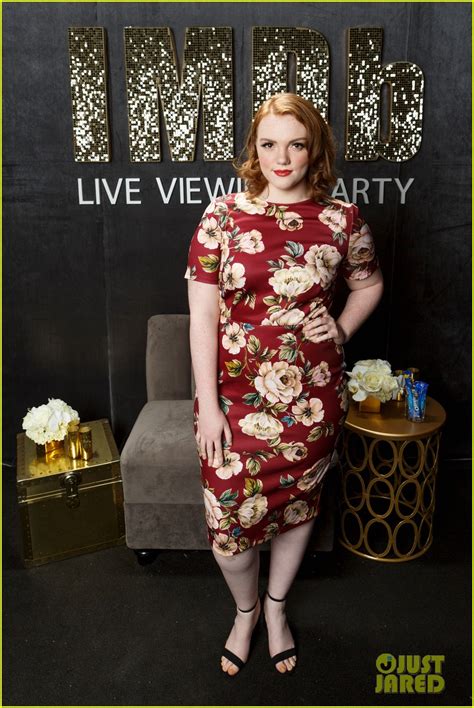 stranger things shannon purser comes out as bisexual photo 3887894 photos just jared