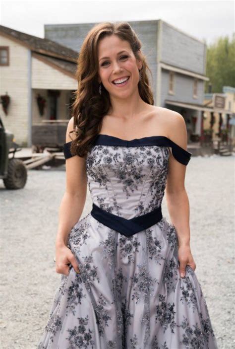 This means we only have two more episodes and this season. (1) Twitter | Heart clothes, Heart dress, Gibson girl