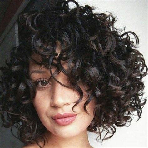 Pin By Raphaela Queiroz On Cabelos Haircuts For Curly Hair Curly