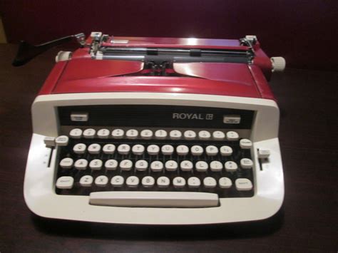 Royal Typewriters Royal Custom Ii 1968