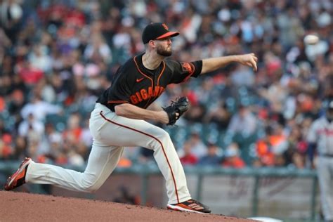 Giants Get Alex Wood Back And Bullpen Shuts Down Braves