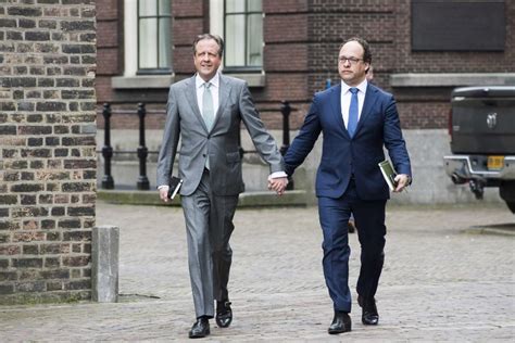 Dutch Men Hold Hands In Solidarity With Attacked Gay Couple The New