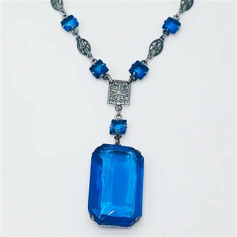 Art Deco Fine Cut And Facetted Czech Blue Glass Necklace Artedeco