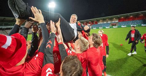 Se danmarks em trup og de danske spillere som skal repræsentere danmark ved em 2020. Danmark er EM-klar