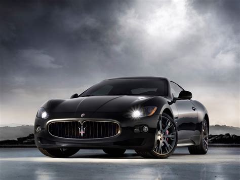 Maserati granturismo features and specs. car model: Maserati granturismo