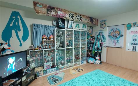 Forever Fornever Otaku Room Anime Room Ideas Cute Room Ideas