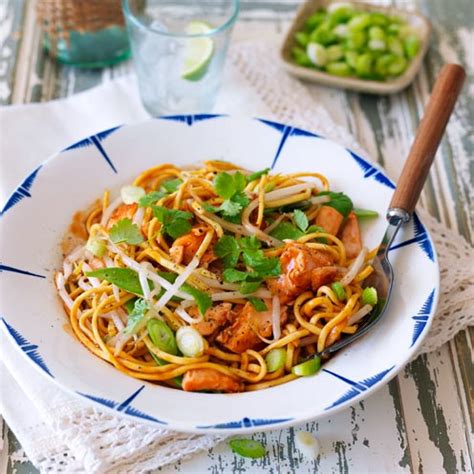 Spiced-Up Salmon Noodles - Good Housekeeping