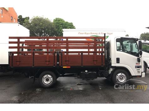 Container size is 6ft x 6ft x 10 ft this service entitles you to up to 45 minutes of loading and unloading time. Isuzu Elf 2017 NLR Pro 3.0 in Selangor Manual Lorry White ...