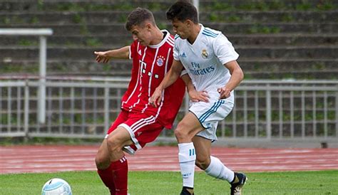 Uefa Youth League Bayern München Unterliegt Real Madrid
