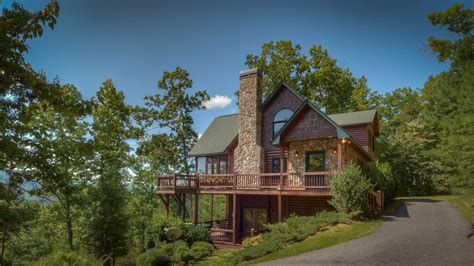 Choose from 2 and 3 bedroom charming blue ridge mountain vacation rentals, perfect for a getaway with family or friends. North Georgia Mountain Cabin Rentals | Blue Ridge Cabin ...