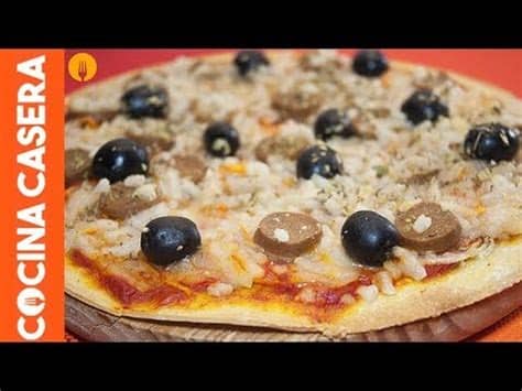 Luego de esto coloca la masa para pizza nuevamente en el recipiente plástico (tip: Masa de pizza sin levadura. Receta casera - YouTube