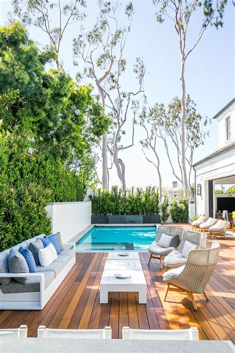 A Newport Beach Home That Merges Modern And Traditional Design Milk