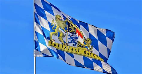 Das hat auswirkungen auf geschäfte, die kosmetikbranche, schüler und familien. Corona-Soforthilfe in Bayern beantragen