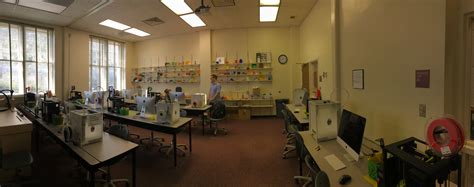 Carrier Library offers the 3SPACE Classroom – JMU Libraries