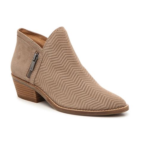 1 comment september 6, 2020 september 7, 2020. Only $15 (Reg. $139) Lucky Brand Women's Fhuna Bootie ...