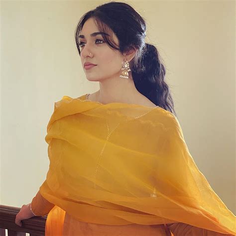 Sarah khan and falak shabir tied the knot earlier this month. Sarah Khan on the Set of her New Drama ''Raqs e Bismil ...
