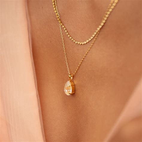 Caroline Svedbom Mini Drop Necklace Gold Ivory Cream Delite Ejesbyejes