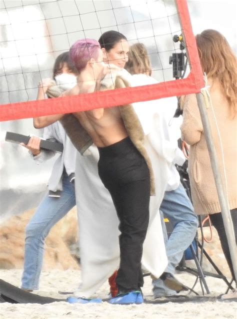 Megan Rapinoe Nude Lesbian Pics Nip Slip At Espy Awards