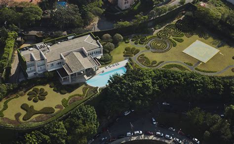 mansão de faustão está entre as 10 maiores de são paulo confira blog da rádio farroupilha