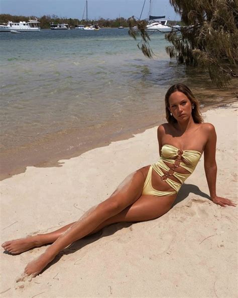 Olivia Mathers Skinny In Tiny Bikini 59 Photos Video The Fappening