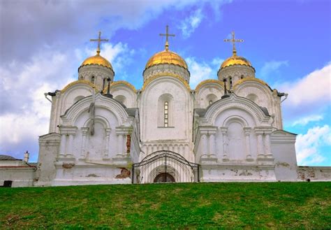 Premium Photo Assumption Cathedral In Vladimir