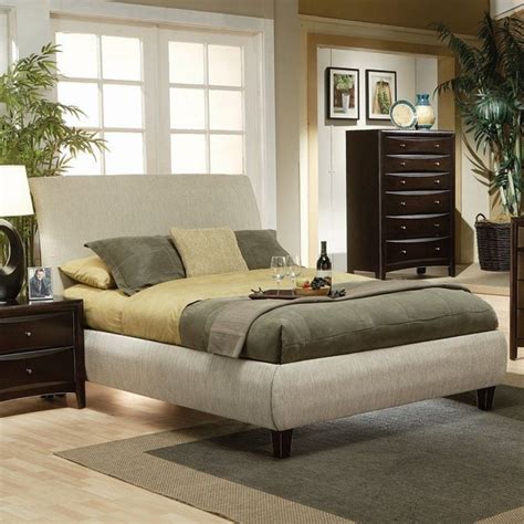 Phoenix Upholstered Bedroom Set Coaster Furniture 3 Reviews
