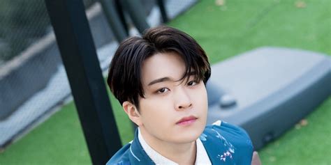He had them so clueless to the person he. Choi Young-jae (GOT7) - Age, Height, Bodyguard, Facts, Bio ...