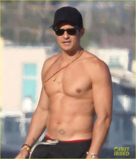 Orlando Bloom Goes Naked Paddle Boarding With Katy Perry Photo