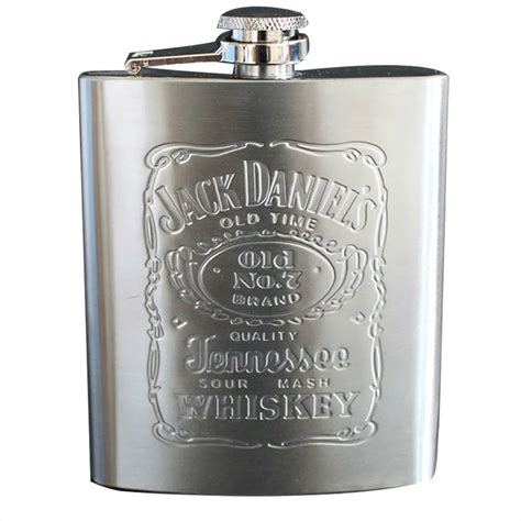 Hot Sale Portable Hip Flask 7oz Stainless Steel Flask Bottle Silver