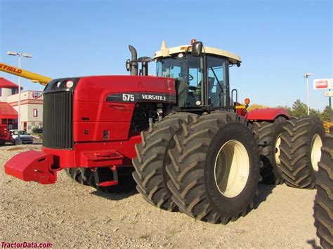 Versatile 575 Tractor Photos Information