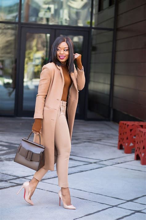 How To Spicy Up Your Work Style In Neutral Colors With Images Work Outfits Women Work