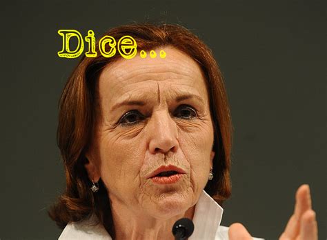 Il ministro elsa fornero piange mentre spiega l'esecuzione della manovra finanziaria prosegui sulle lacrime di elsa fornero leggi anche: Dice la Fornero che un esodato se la deve prendere con se ...