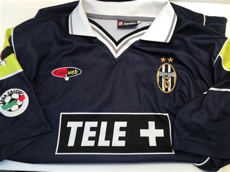 Having an excellent career with juventus, before setting a world record with his. Zinedine Zidane Match Worn Juventus Seria A Shirt 2001 - Golden Soccer Signings