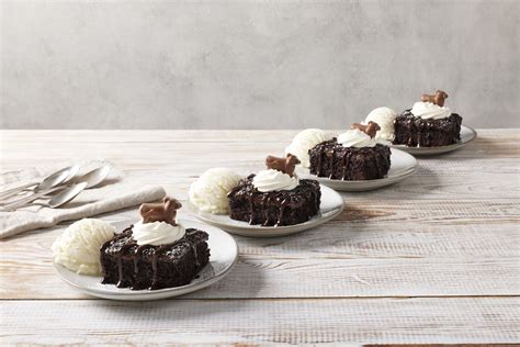 Bob Evans Restaurants Rolls Out New Family-Size Holy Cow Chocolate Cake