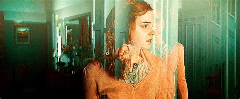 Hey i love hermione she shows that girls can do what every they want and do not forget to flow u.k. hermione granger gif on Tumblr