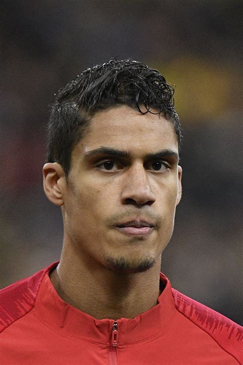 The england forward says it's an honour to be able to call himself a manchester united player and. Raphaël Varane, le n°4