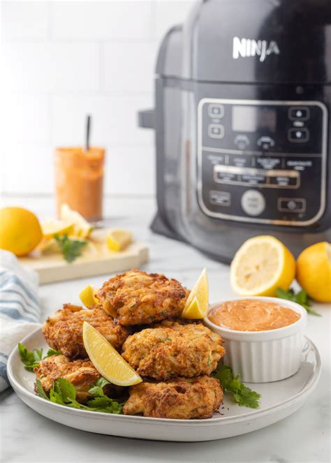 How To Make Frozen Crab Cakes In Air Fryer Crownflourmills Com