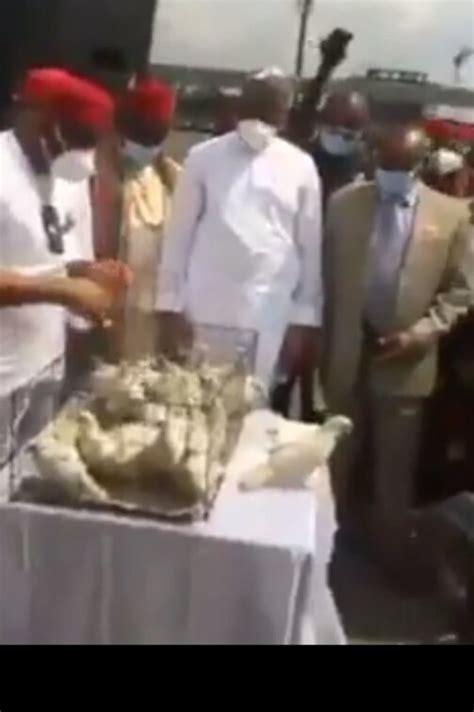 See more of labarin batsa on facebook. Bbc Hausa Labarin Batsa : Labaran Dadi : #azscreenrecorder ...