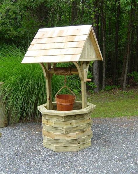 Free woodworking plans for building a beautiful redwood diy wishing well with a hexagon base and a hexagon top. Wooden wishing well for the front yard. | Wishing well ...