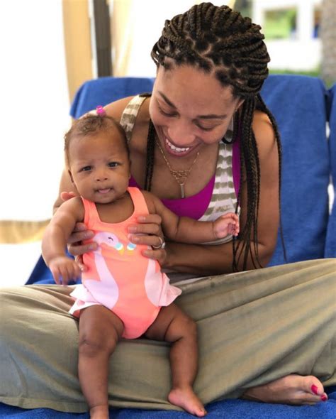 Allyson felix's journey has been a family affair. Allyson Felix Denounces Nike For Failing to Support ...