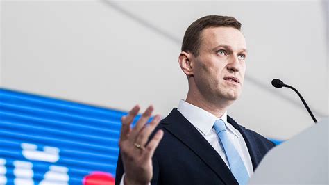 Durchsuchungen in wohnung und studio des kremlgegners. Berliner Ärzte bestätigen: Alexej Nawalny wurde eindeutig ...