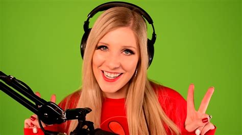 Youtuber Brianna Arsement Uses Her Platform To Empower Women Gamers And