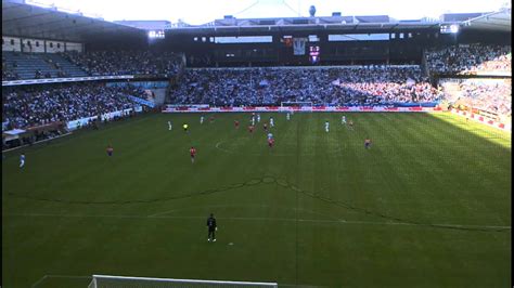 Quotenvergleich und quoten der besten wettanbieter. Hela stadion gungar! Matchstart Malmö FF - Glasgow Rangers ...