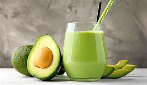 Vitamina De Abacate Com Limao