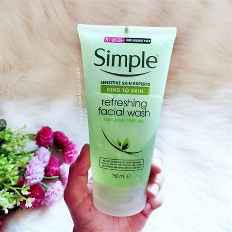Simple Refreshing Facial Wash Review You Would Love To Try