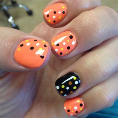 Spook Tacular Halloween Nail Art Ideas That Ll Blow Your Mind Fall
